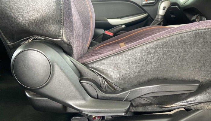 2018 Maruti Baleno ALPHA CVT PETROL 1.2, Petrol, Automatic, 90,276 km, Driver Side Adjustment Panel