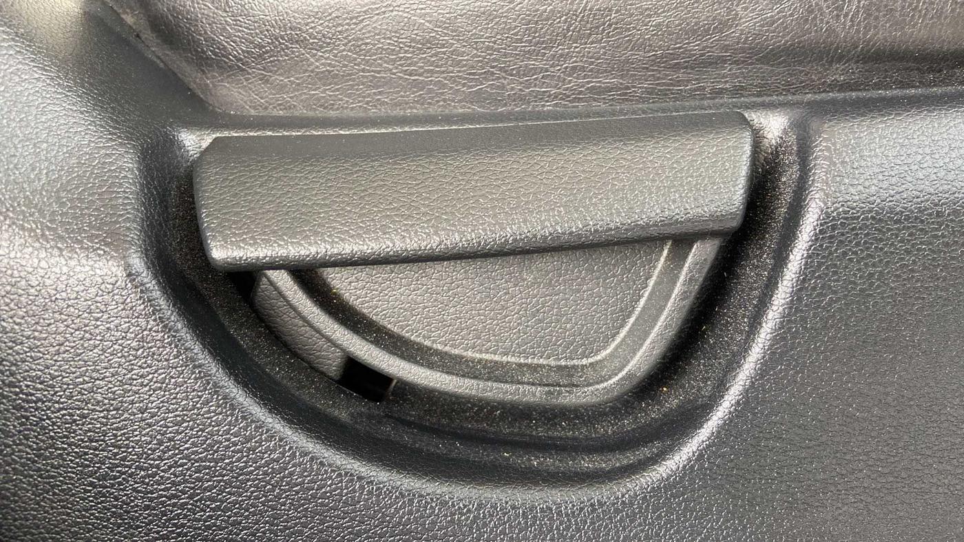 2022 Hyundai NEW SANTRO MAGNA, Petrol, Manual, 31,744 km, Driver Side Adjustment Panel