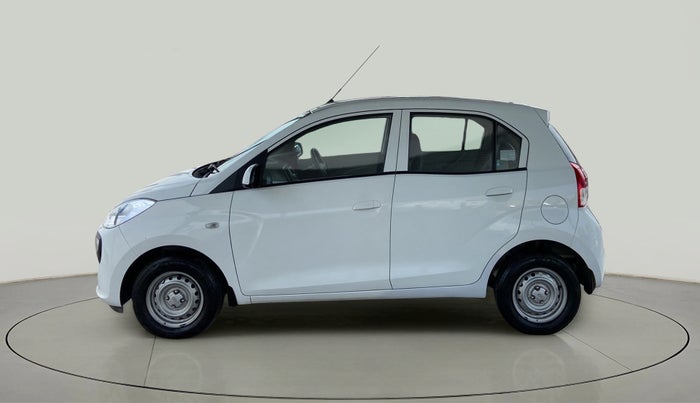 2022 Hyundai NEW SANTRO MAGNA, Petrol, Manual, 31,744 km, Left Side