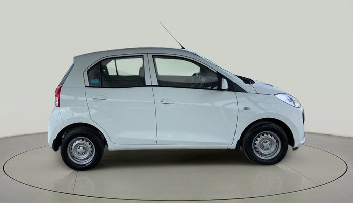 2022 Hyundai NEW SANTRO MAGNA, Petrol, Manual, 31,744 km, Right Side View