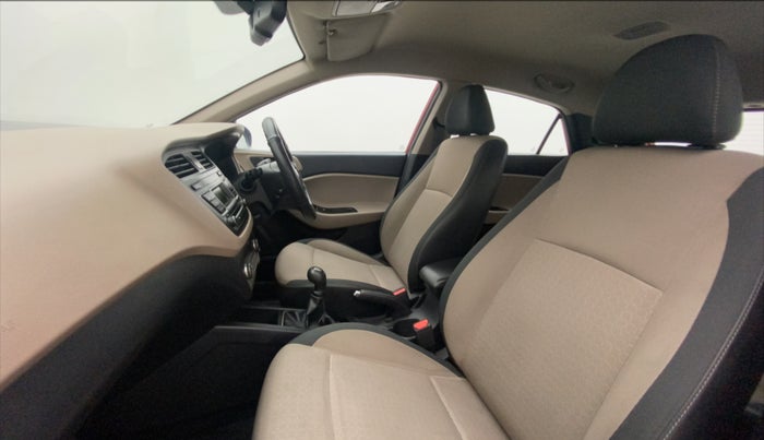 2016 Hyundai Elite i20 SPORTZ 1.2, Petrol, Manual, 46,430 km, Right Side Front Door Cabin