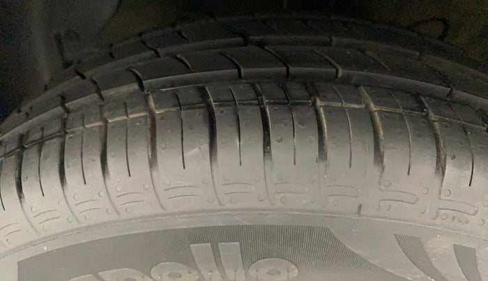 2021 Hyundai GRAND I10 NIOS SPORTZ AMT 1.2 KAPPA VTVT, Petrol, Automatic, 24,627 km, Left Front Tyre Tread