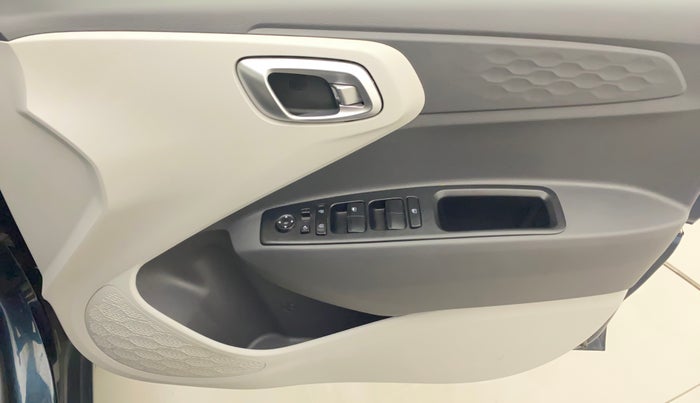 2021 Hyundai GRAND I10 NIOS SPORTZ AMT 1.2 KAPPA VTVT, Petrol, Automatic, 24,627 km, Driver Side Door Panels Control