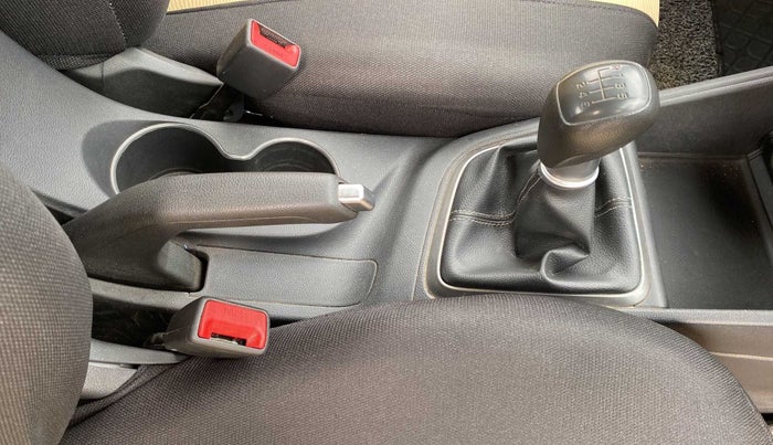 2018 Hyundai Verna 1.6 VTVT SX, Petrol, Manual, 78,703 km, Gear Lever