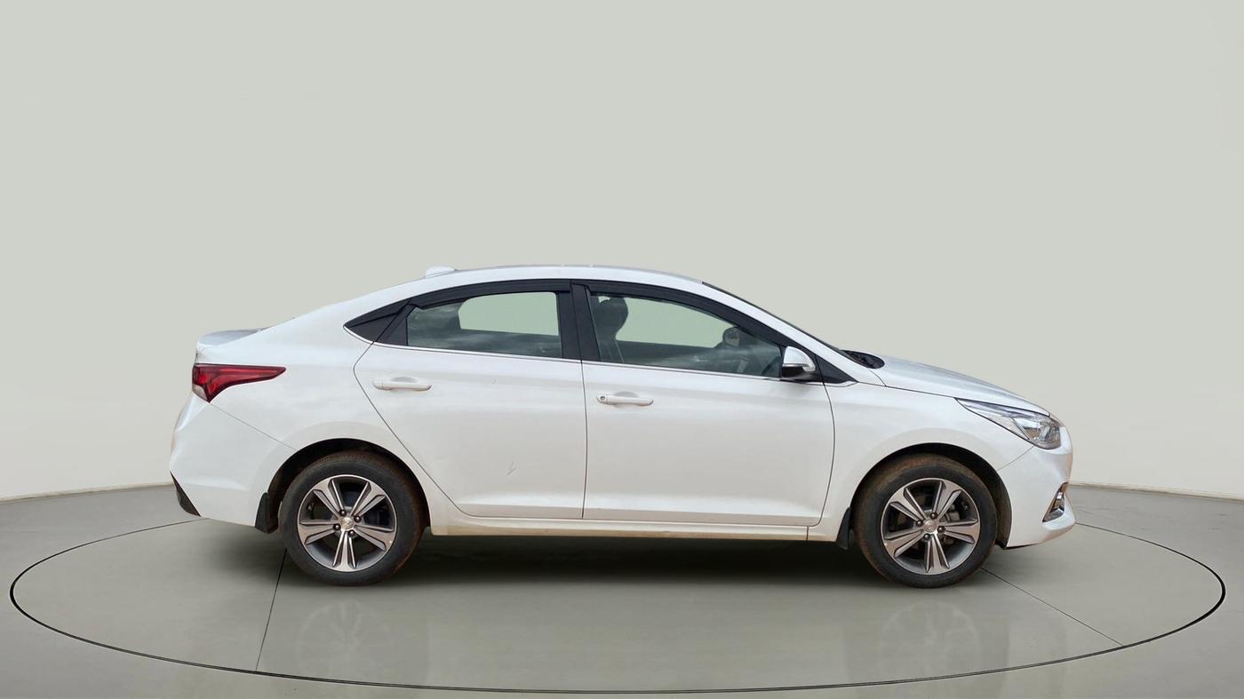2018 Hyundai Verna 1.6 VTVT SX, Petrol, Manual, 78,703 km, Right Side View