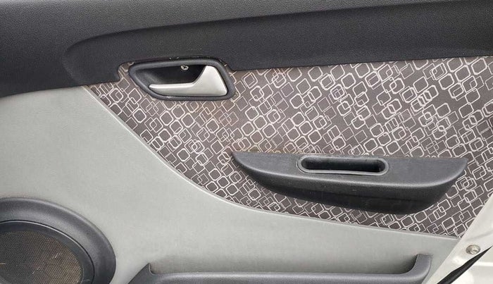 2017 Maruti Alto 800 VXI O, Petrol, Manual, 71,150 km, Driver Side Door Panels Control