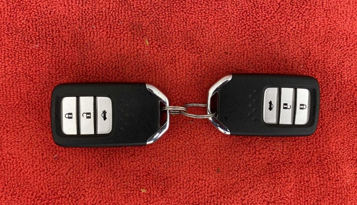 2019 Honda City 1.5L I-VTE V CVT, Petrol, Automatic, 52,274 km, Key Close Up