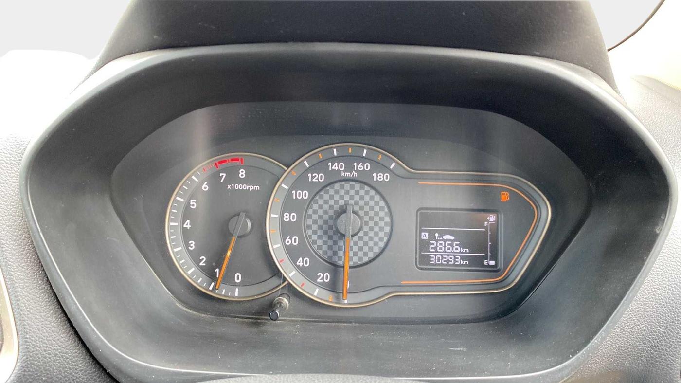 2018 Hyundai NEW SANTRO MAGNA, Petrol, Manual, 30,304 km, Odometer Image