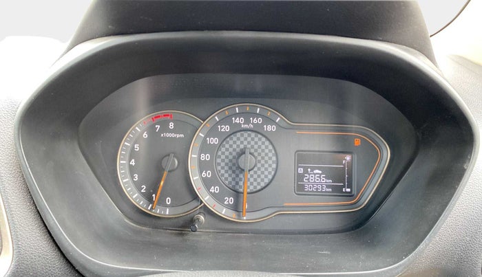 2018 Hyundai NEW SANTRO MAGNA, Petrol, Manual, 30,304 km, Odometer Image