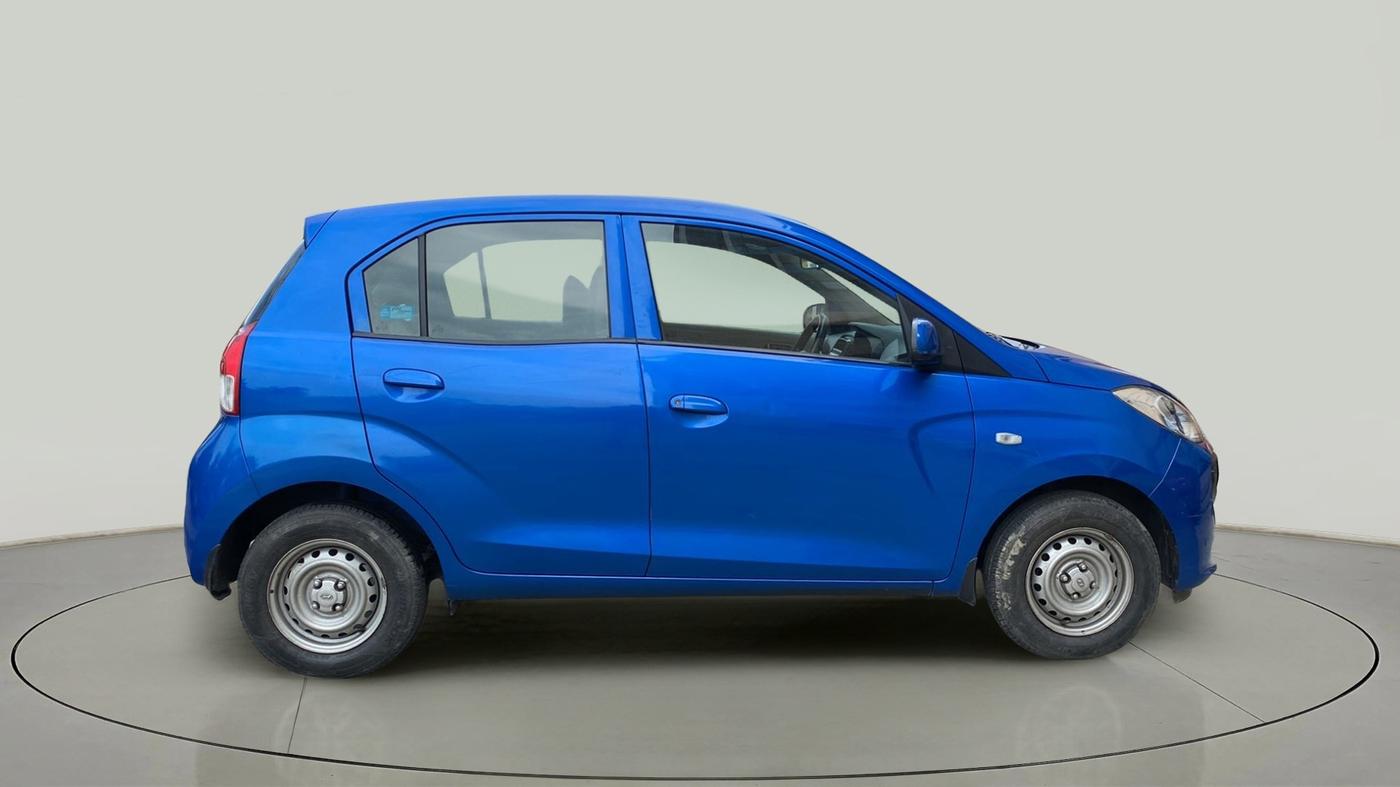 2018 Hyundai NEW SANTRO MAGNA, Petrol, Manual, 30,304 km, Right Side View