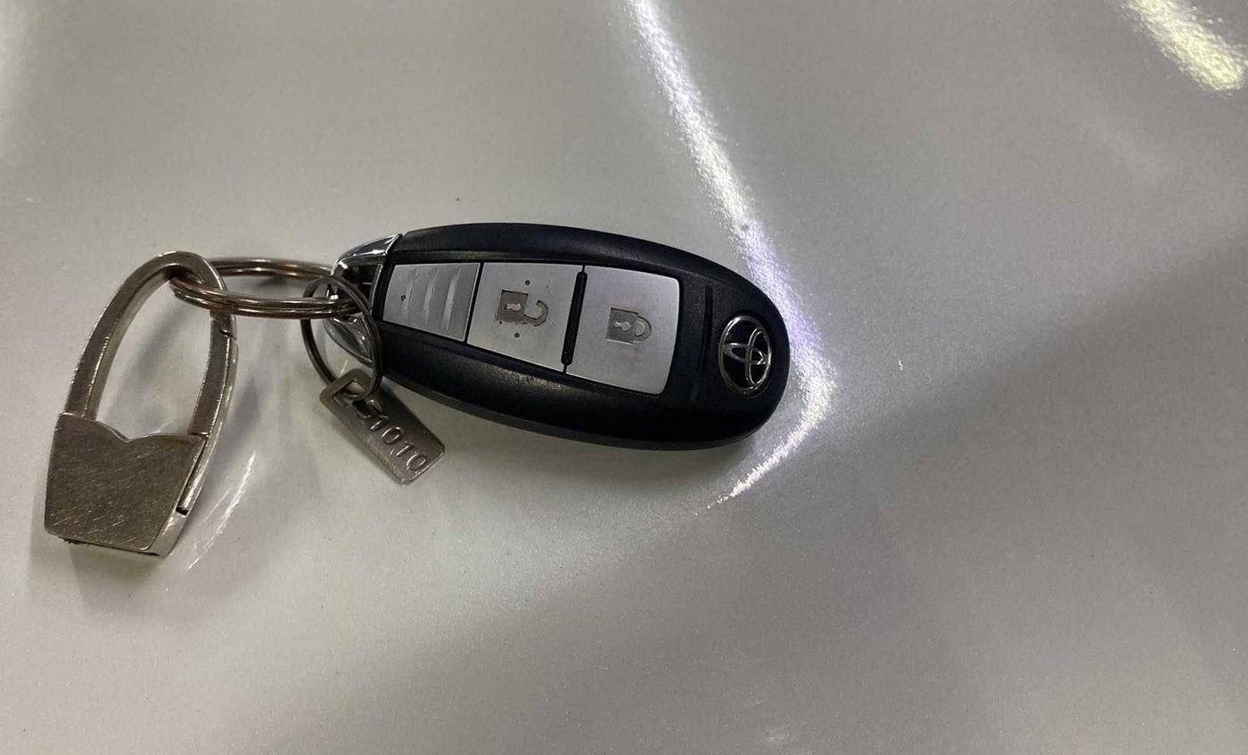 2021 Toyota URBAN CRUISER MID GRADE MT, Petrol, Manual, 39,069 km, Key Close Up