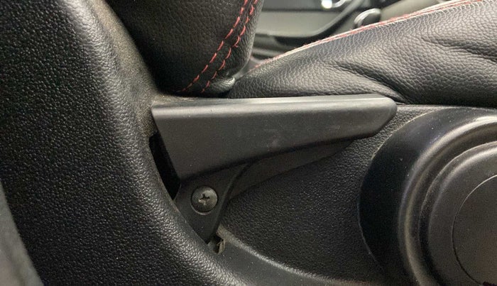 2017 Tata Tiago XZ PETROL, Petrol, Manual, 89,089 km, Driver Side Adjustment Panel
