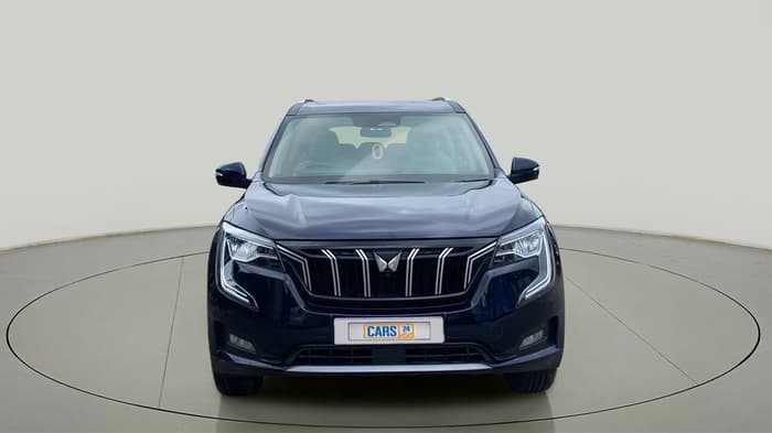 2022 Mahindra XUV700 AX 7 LUXURY P AT 7 STR, Petrol, Automatic, 14,557 km, Front