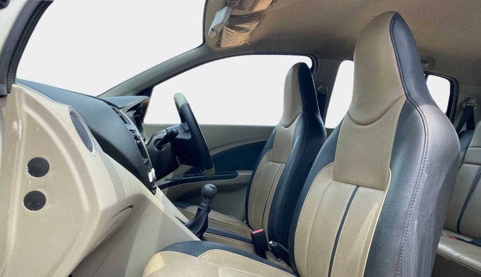2015 Maruti Celerio VXI, Petrol, Manual, 13,904 km, Right Side Front Door Cabin