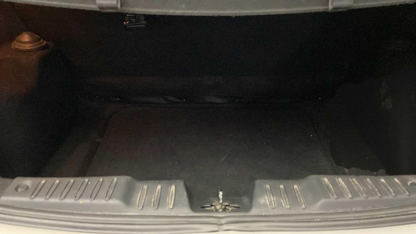 2020 Tata ALTROZ XZ PETROL, Petrol, Manual, 31,580 km, Boot Inside