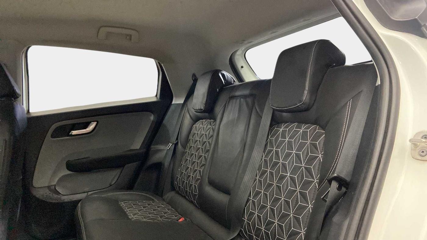 2020 Tata ALTROZ XZ PETROL, Petrol, Manual, 31,580 km, Right Side Rear Door Cabin