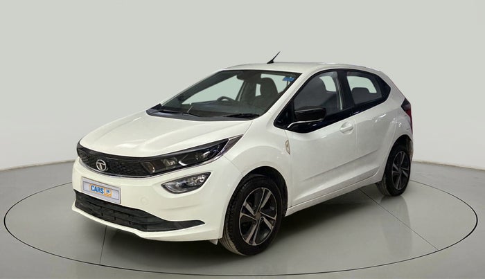 2020 Tata ALTROZ XZ PETROL, Petrol, Manual, 31,580 km, Left Front Diagonal