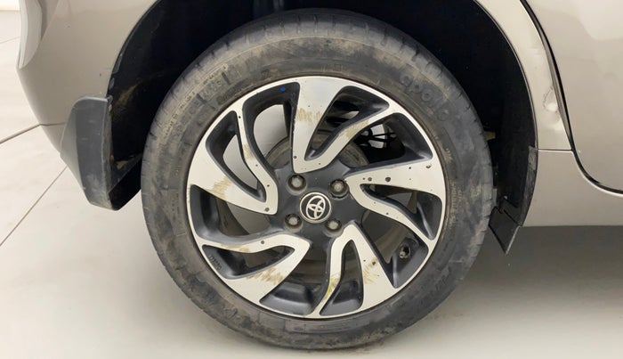 2020 Toyota Glanza G, Petrol, Manual, 77,262 km, Right Rear Wheel