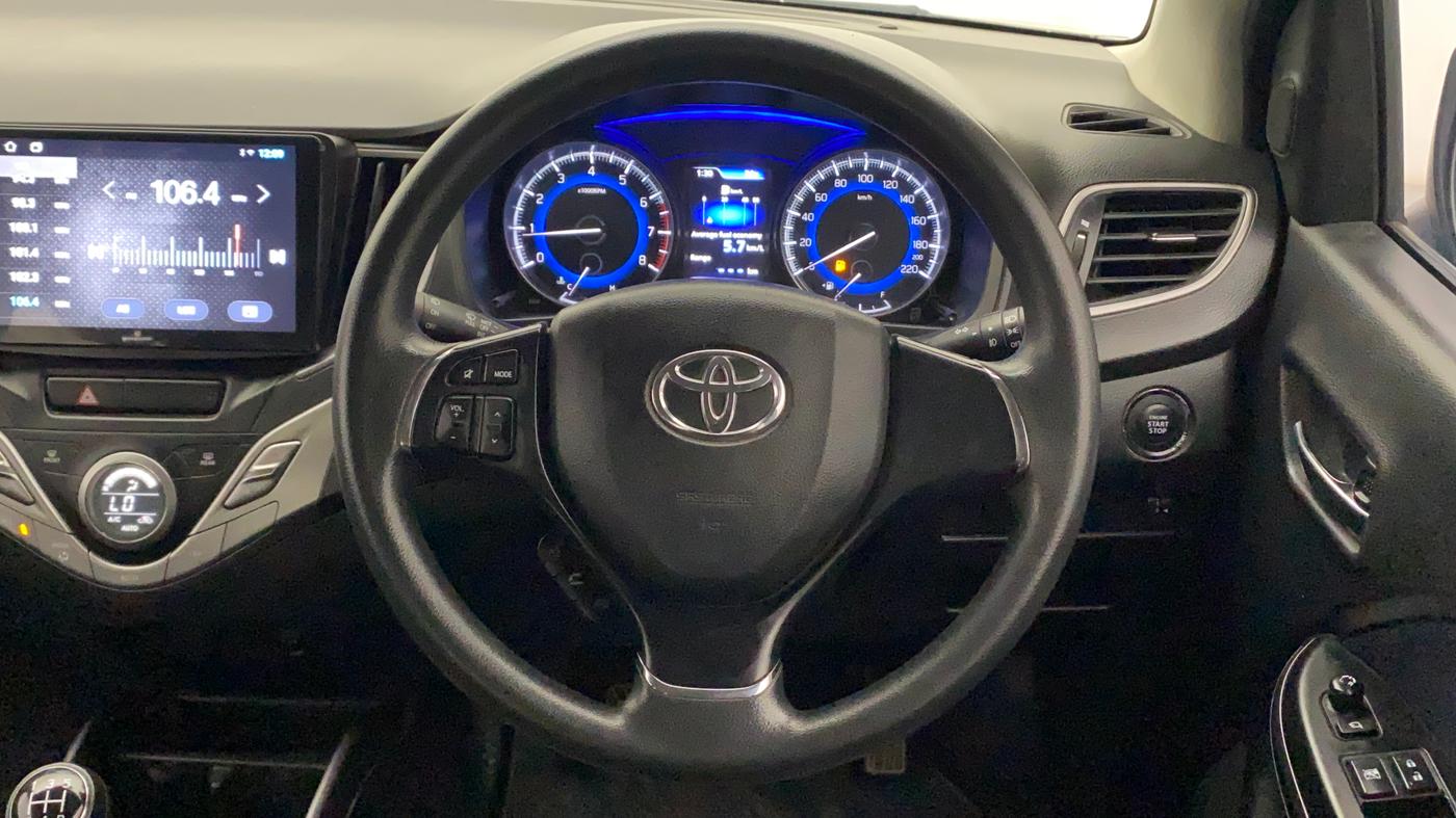 2020 Toyota Glanza G, Petrol, Manual, 77,262 km, Steering Wheel Close Up