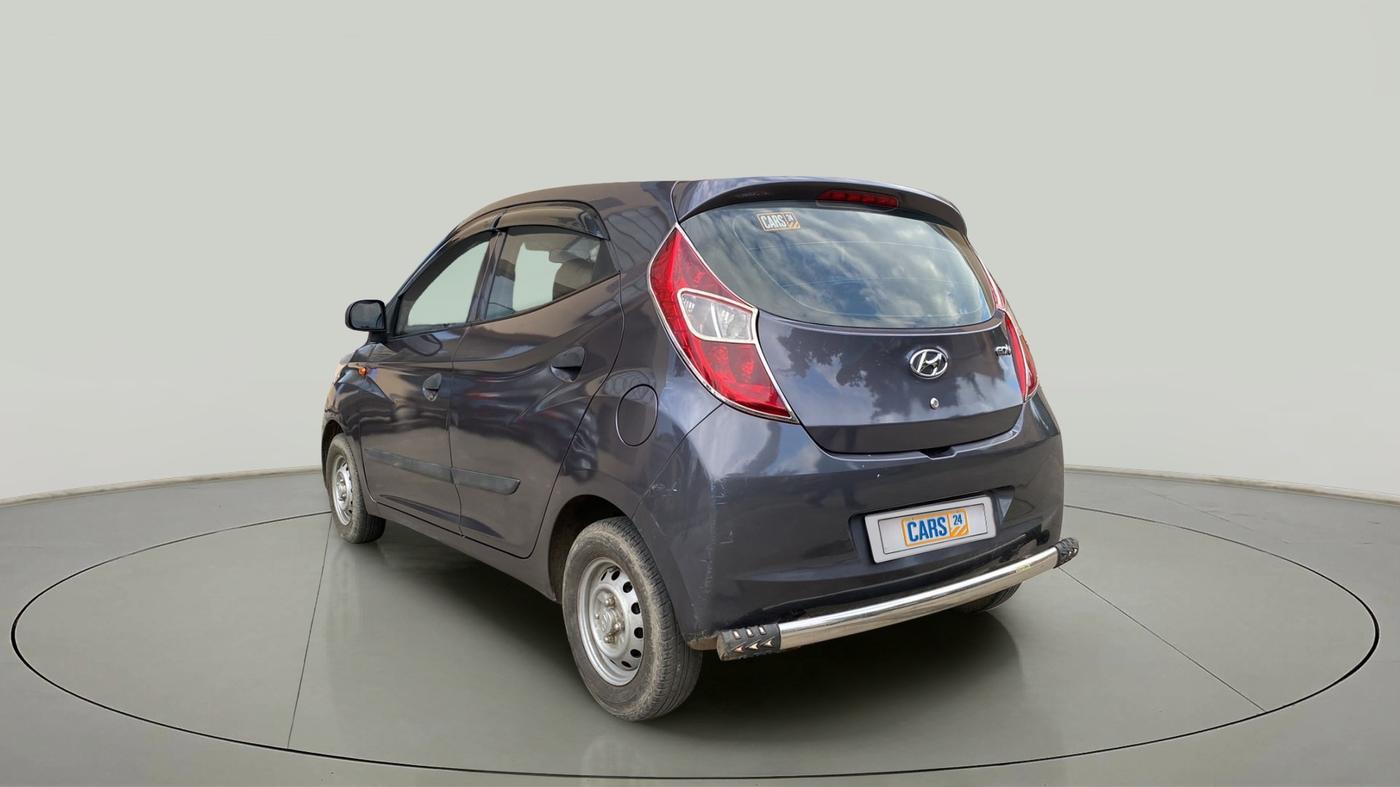 2017 Hyundai Eon ERA +, Petrol, Manual, 28,131 km, Left Back Diagonal