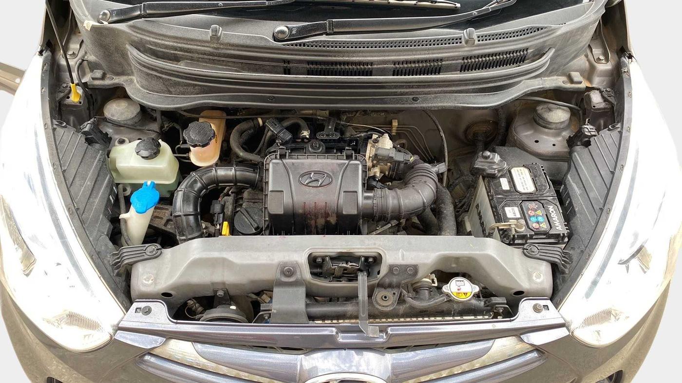 2017 Hyundai Eon ERA +, Petrol, Manual, 28,131 km, Open Bonet