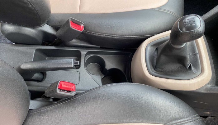 2018 Hyundai Grand i10 MAGNA 1.2 KAPPA VTVT, Petrol, Manual, 26,623 km, Gear Lever