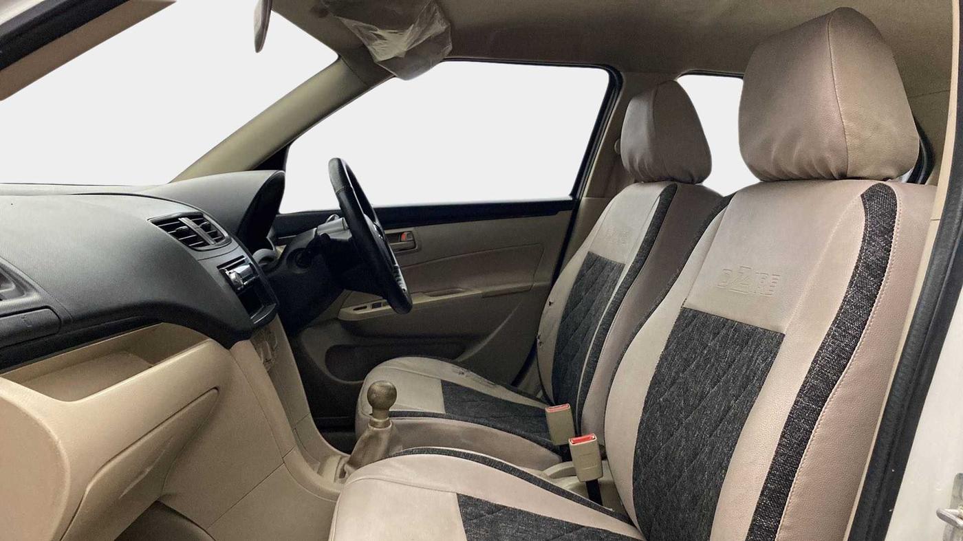 2015 Maruti Swift Dzire LXI (O), Petrol, Manual, 36,067 km, Right Side Front Door Cabin