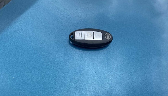 2017 Nissan Micra XV CVT, Petrol, Automatic, 32,416 km, Key Close Up