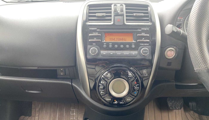 2017 Nissan Micra XV CVT, Petrol, Automatic, 32,416 km, Air Conditioner
