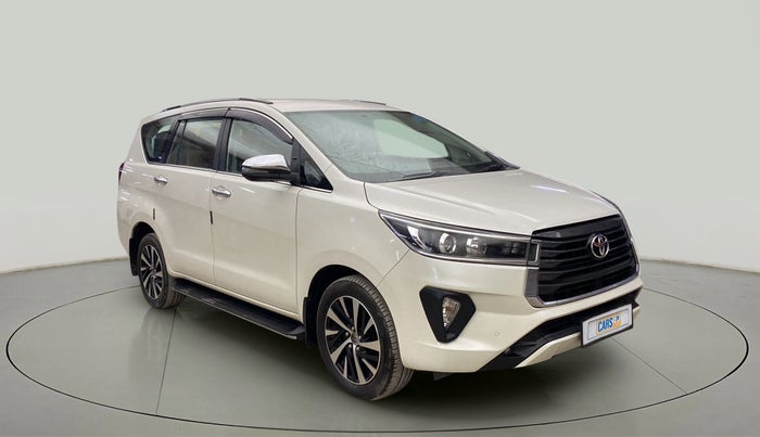 2021 Toyota Innova Crysta 2.7 ZX AT 7 STR, Petrol, Automatic, 15,376 km, Right Front Diagonal