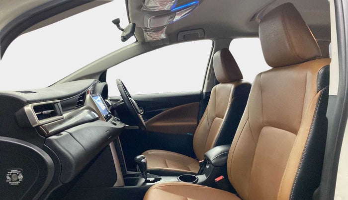 2021 Toyota Innova Crysta 2.7 ZX AT 7 STR, Petrol, Automatic, 15,376 km, Right Side Front Door Cabin