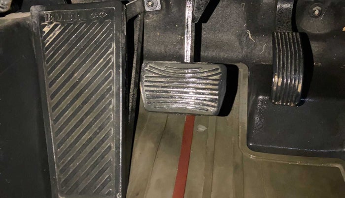 2021 Mahindra Thar LX PETROL HT 4WD AT, Petrol, Automatic, 47,237 km, Pedals