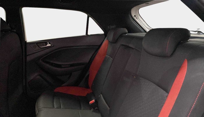 2018 Hyundai i20 Active 1.2 SX, Petrol, Manual, 85,928 km, Right Side Rear Door Cabin