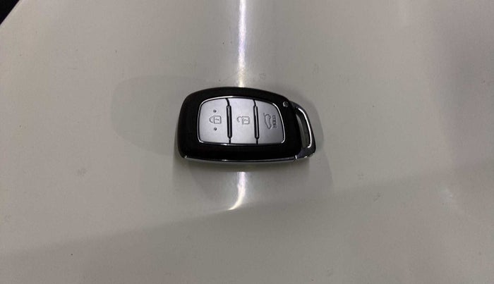 2018 Hyundai i20 Active 1.2 SX, Petrol, Manual, 85,928 km, Key Close Up