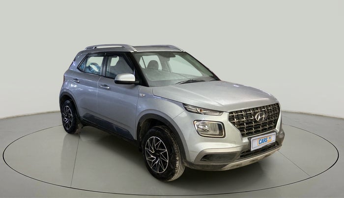 2021 Hyundai VENUE S 1.2, Petrol, Manual, 22,303 km, Right Front Diagonal