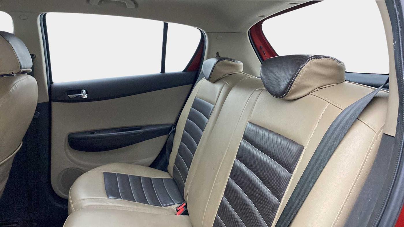 2012 Hyundai i20 ASTA 1.2, Petrol, Manual, 59,097 km, Right Side Rear Door Cabin