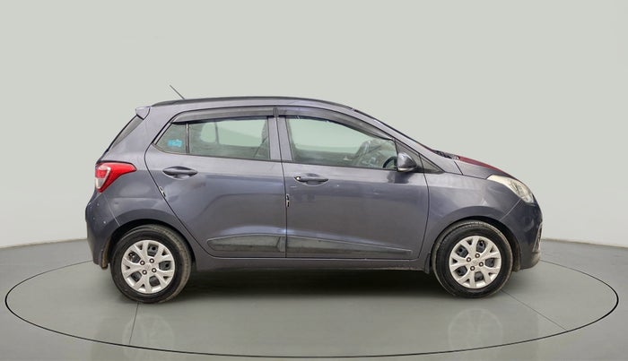 2015 Hyundai Grand i10 SPORTZ 1.2 KAPPA VTVT, Petrol, Manual, 57,914 km, Right Side View