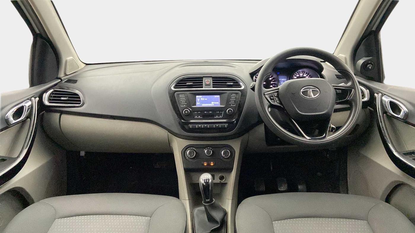 2018 Tata Tiago XZ PETROL, Petrol, Manual, 88,996 km, Dashboard