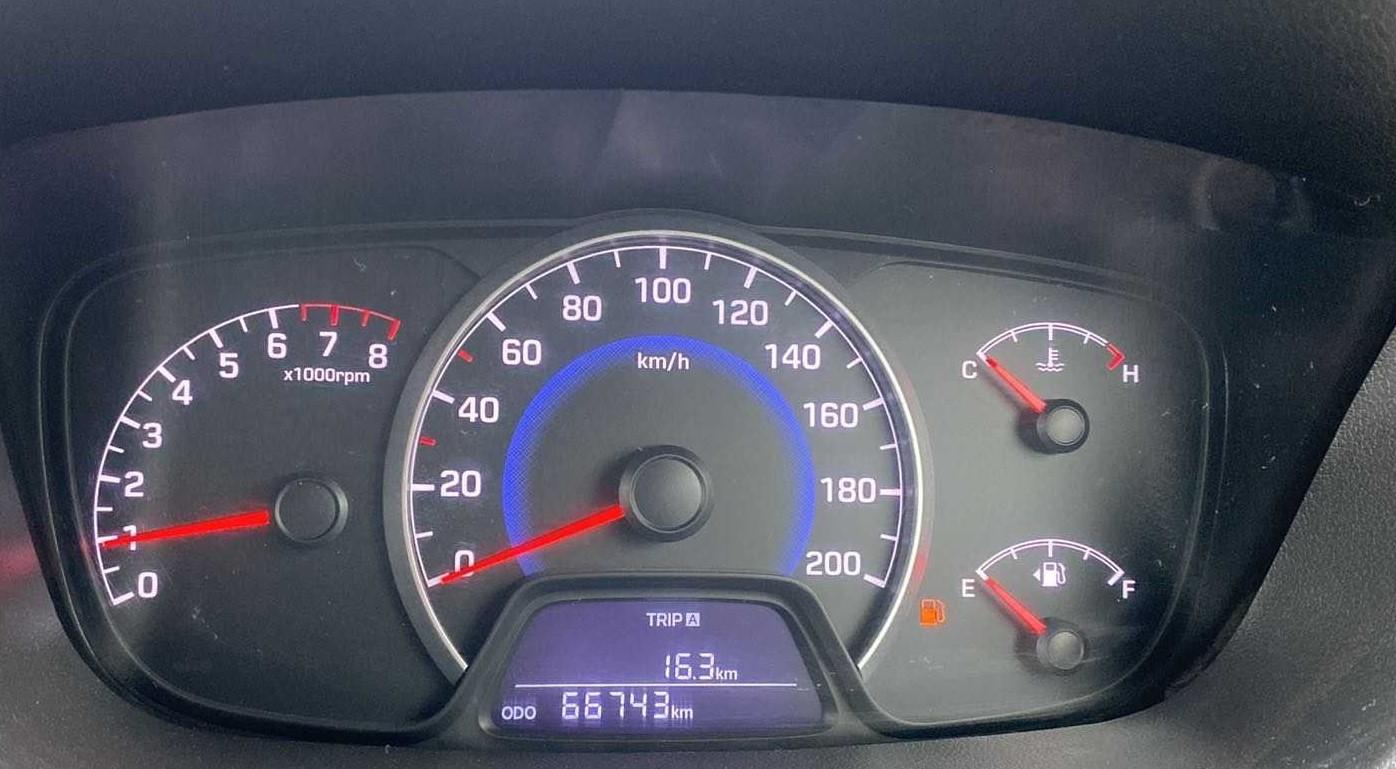 2015 Hyundai Grand i10 MAGNA 1.2 KAPPA VTVT, Petrol, Manual, 66,831 km, Odometer Image
