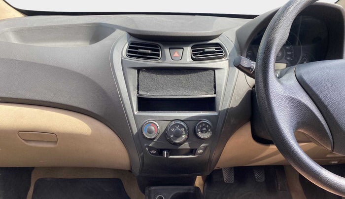 2015 Hyundai Eon D-LITE+, Petrol, Manual, 71,802 km, Air Conditioner