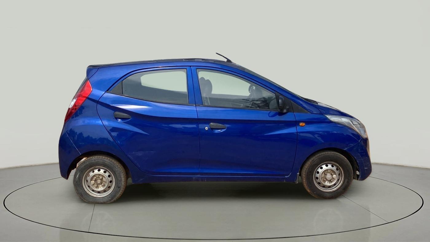 2015 Hyundai Eon D-LITE+, Petrol, Manual, 71,802 km, Right Side View
