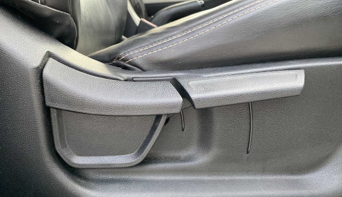 2021 Hyundai Creta SX EXECUTIVE 1.5 PETROL, Petrol, Manual, 23,826 km, Driver Side Adjustment Panel