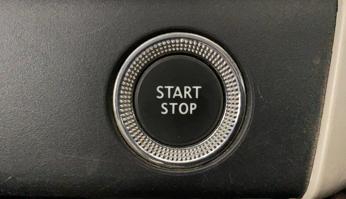 2021 Renault TRIBER RXZ AMT, Petrol, Automatic, 22,971 km, Keyless Start/ Stop Button