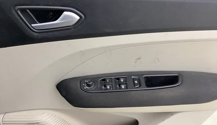 2021 Renault TRIBER RXZ AMT, Petrol, Automatic, 22,971 km, Driver Side Door Panels Control