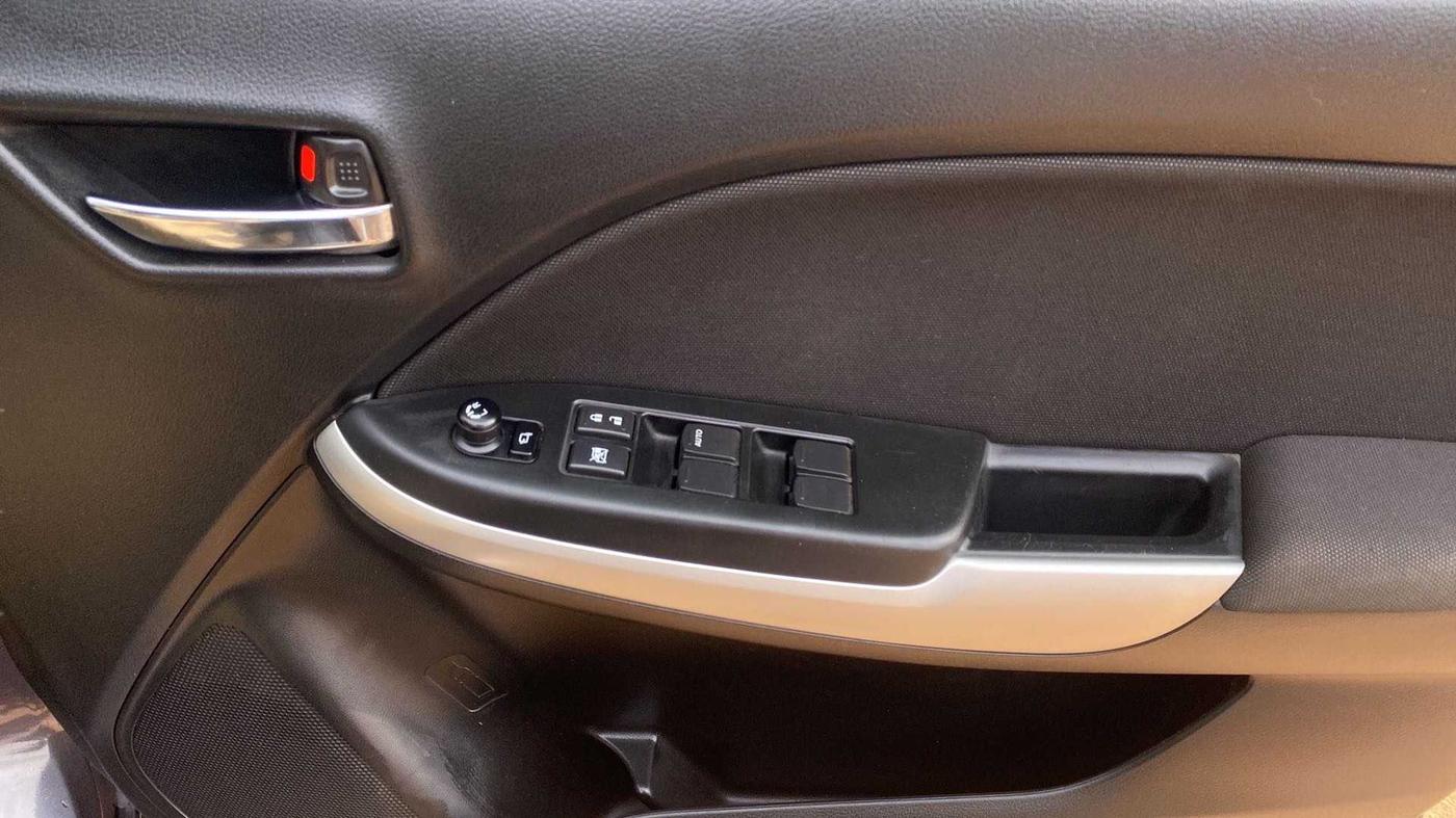 2017 Maruti Baleno RS 1.0 PETROL, Petrol, Manual, 36,387 km, Driver Side Door Panels Control