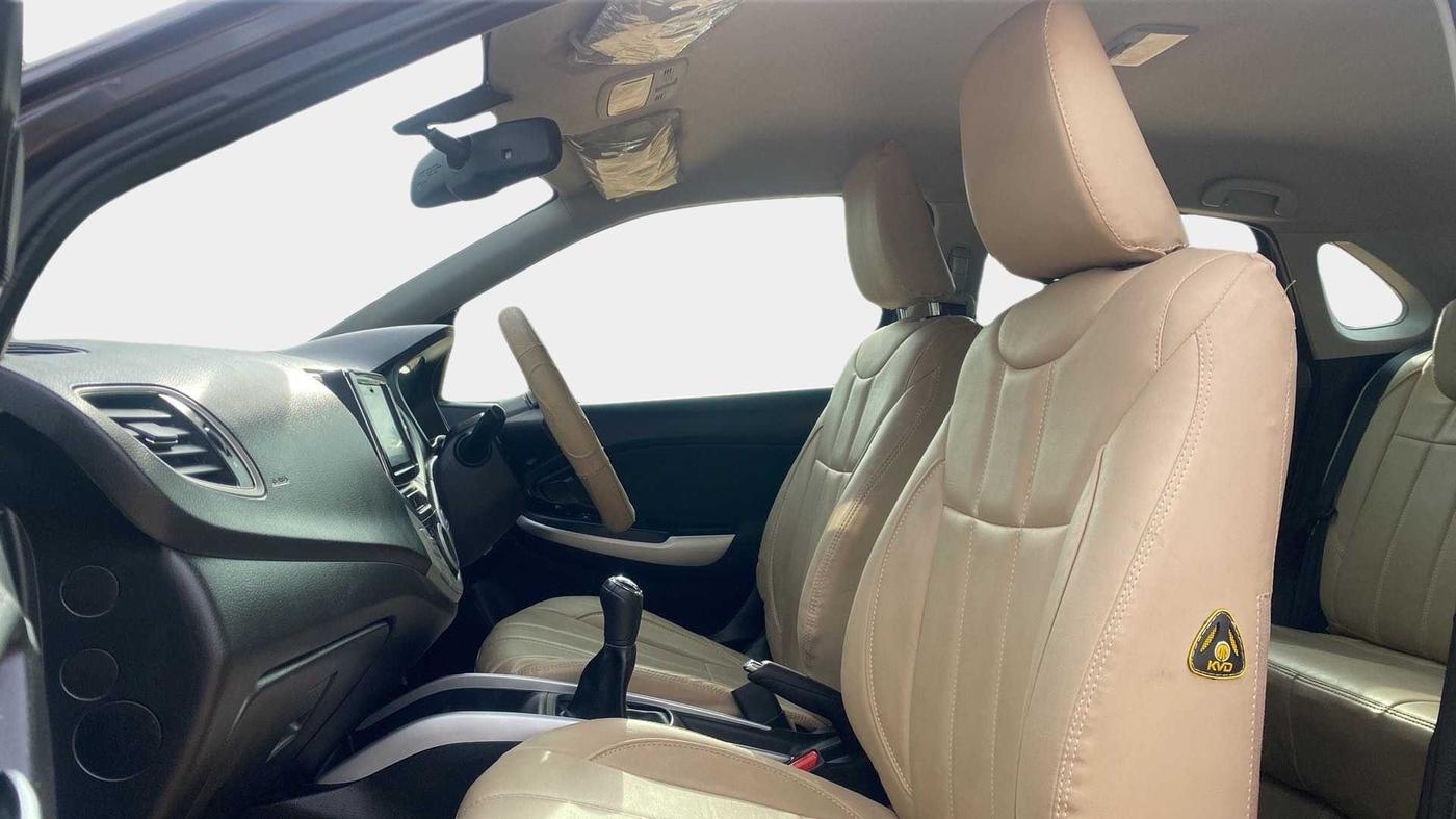 2017 Maruti Baleno RS 1.0 PETROL, Petrol, Manual, 36,387 km, Right Side Front Door Cabin