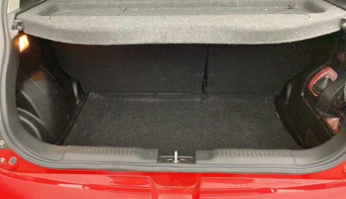 2019 Maruti Swift ZXI PLUS AMT, Petrol, Automatic, 40,276 km, Boot Inside
