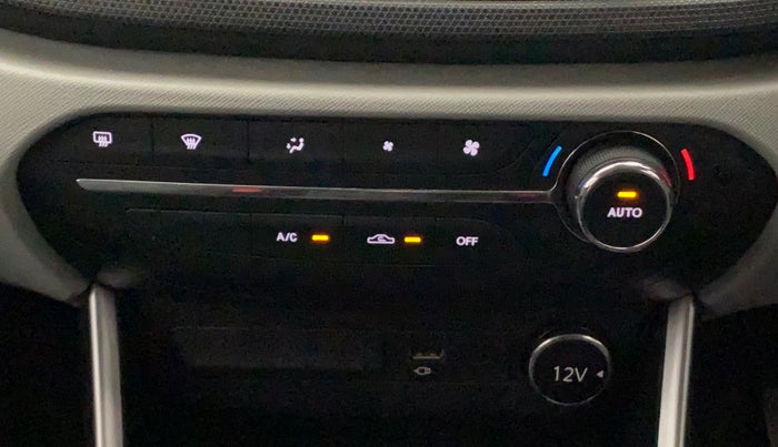 2020 Tata ALTROZ XZ PETROL, Petrol, Manual, 24,581 km, Automatic Climate Control