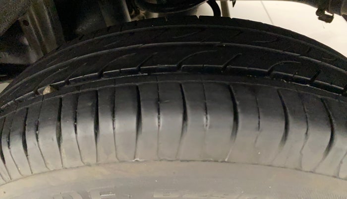 2017 Maruti Alto K10 VXI, Petrol, Manual, 70,281 km, Left Rear Tyre Tread