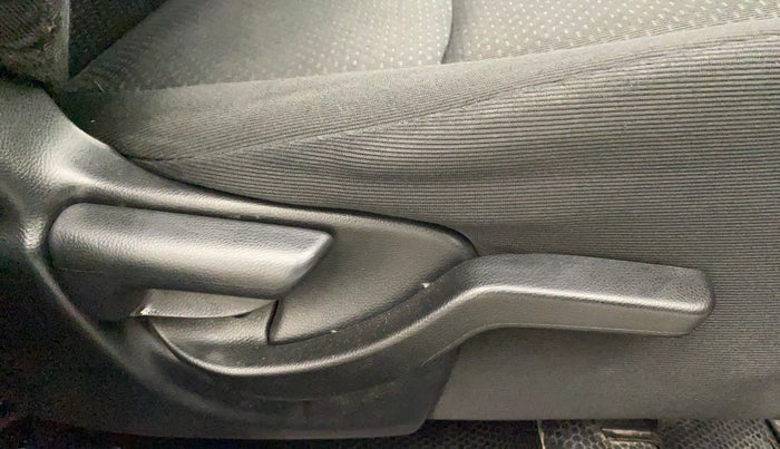 2018 Honda BR-V 1.5L I-VTEC S, Petrol, Manual, 52,504 km, Driver Side Adjustment Panel